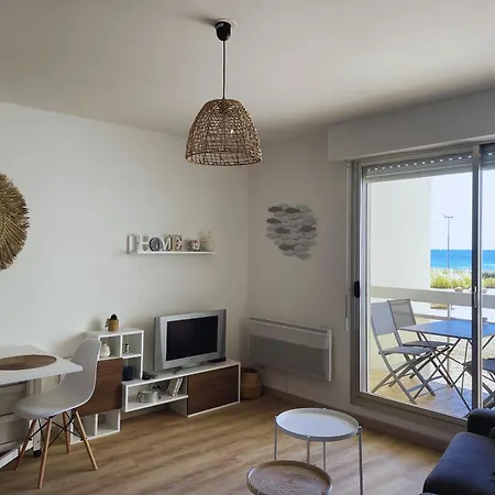 Les Pieds Dans L'eau A Saint-Gilles-Croix-de-Vie