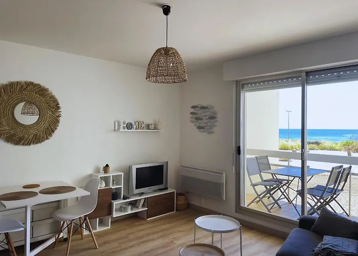 Les Pieds Dans L'eau A 圣吉尔-克鲁瓦德维