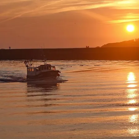 Appartement Les Pieds Dans L Eau A Gilles Croix De Vie