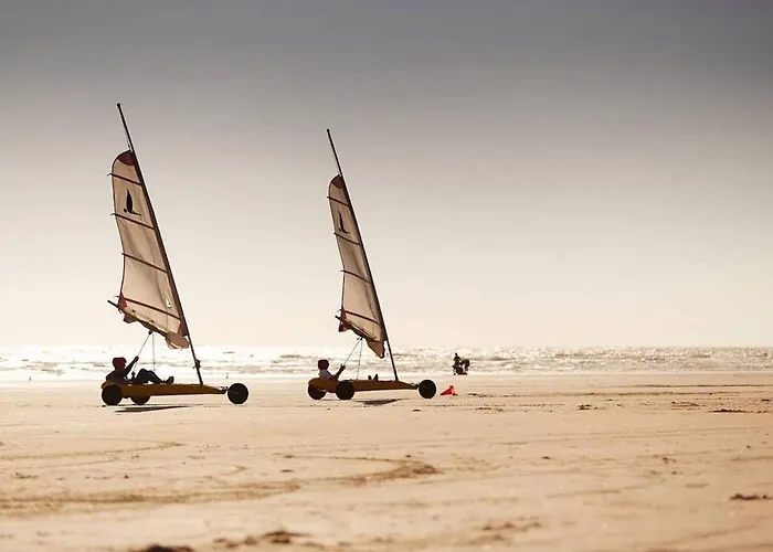 Les Pieds Dans L'eau A Saint Gilles Croix de vie
